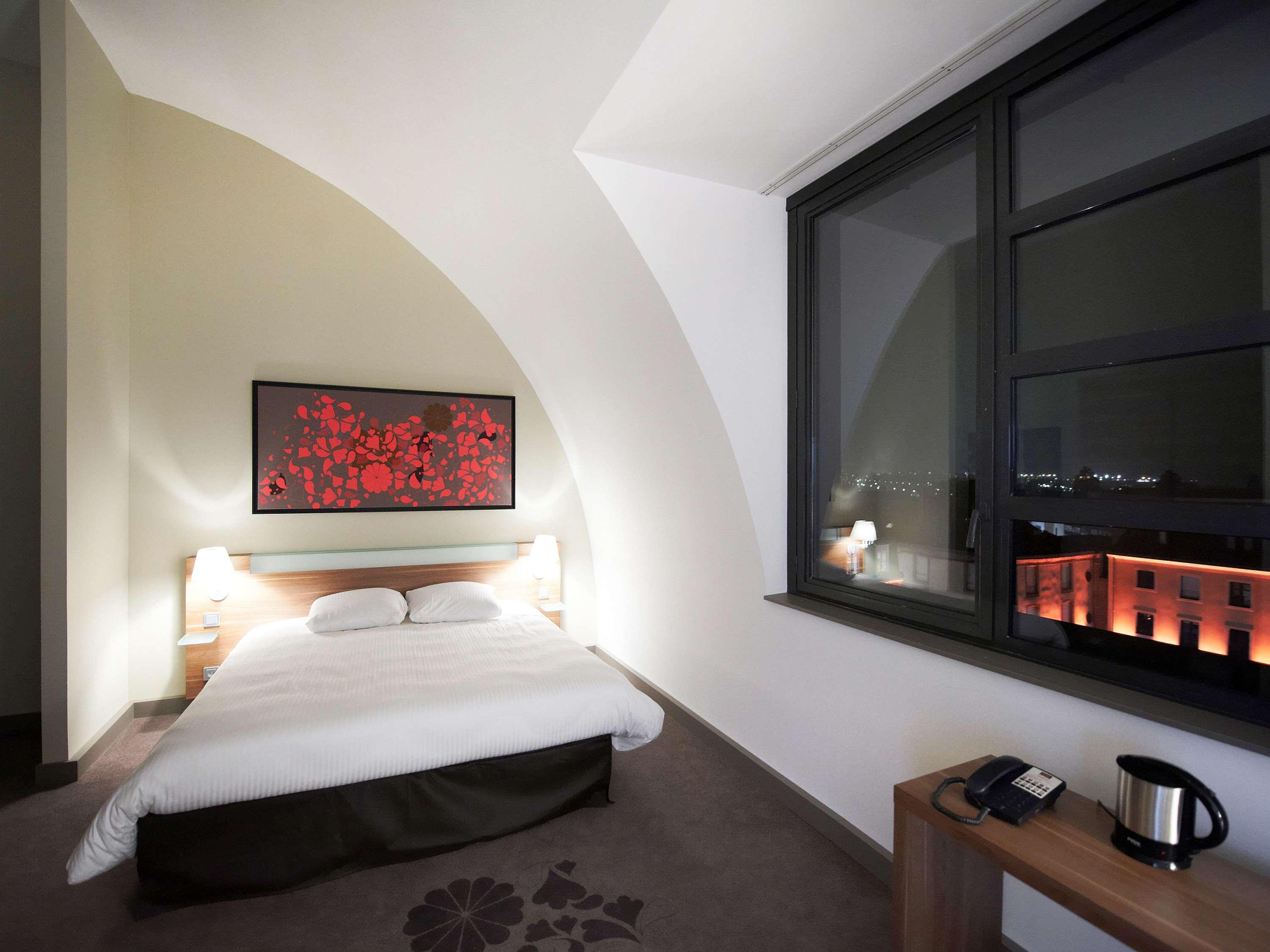 Mercure Cholet Centre Esterno foto