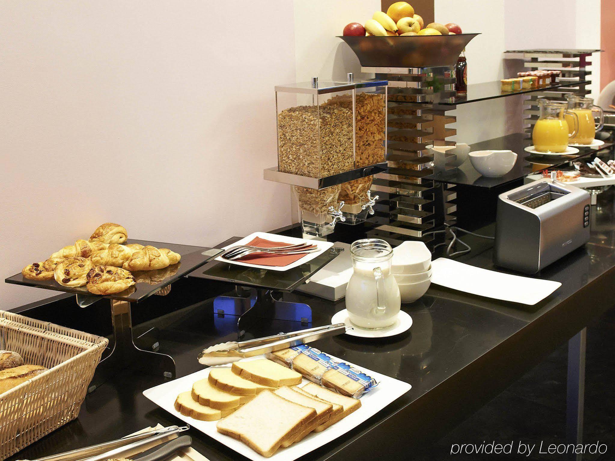 Mercure Cholet Centre Esterno foto