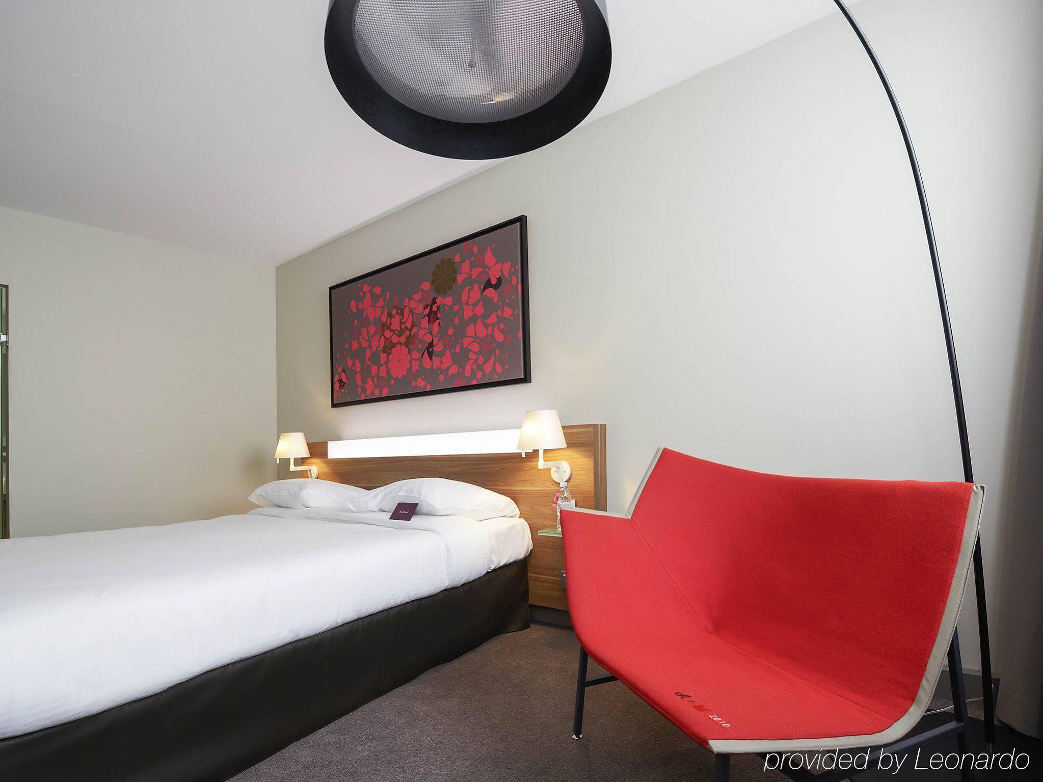 Mercure Cholet Centre Esterno foto