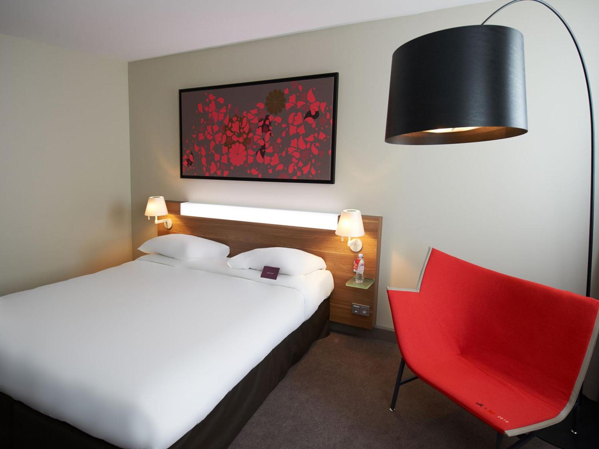 Mercure Cholet Centre Esterno foto