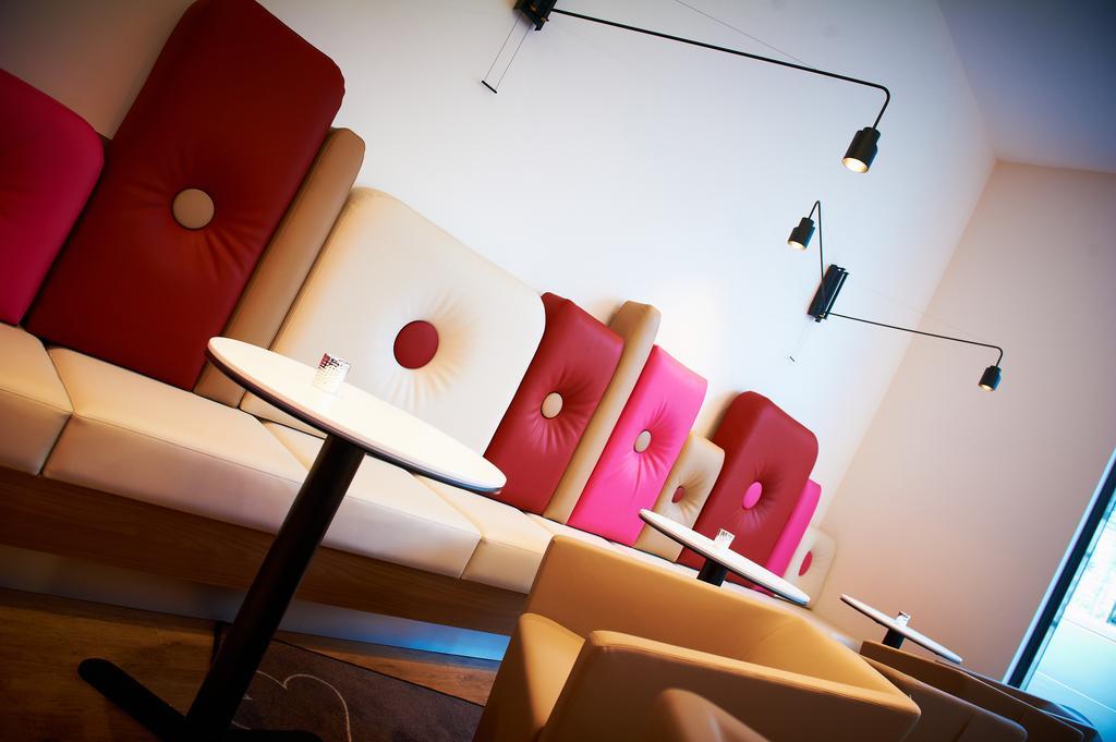 Mercure Cholet Centre Esterno foto